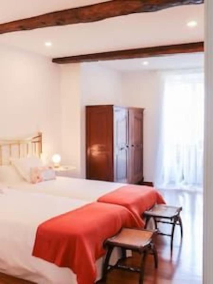 דירות סנטיאגו דה קומפוסטלה Apartamento Exclusivo En Zona Monumental מראה חיצוני תמונה