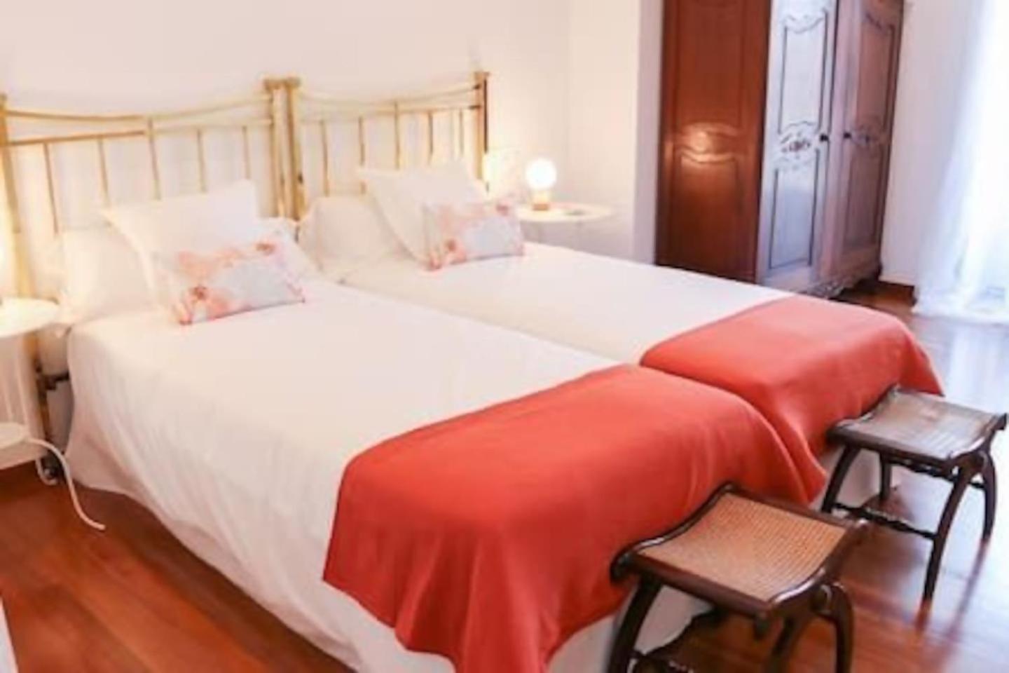 דירות סנטיאגו דה קומפוסטלה Apartamento Exclusivo En Zona Monumental מראה חיצוני תמונה