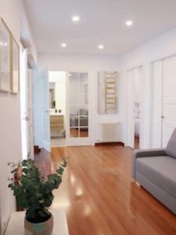 דירות סנטיאגו דה קומפוסטלה Apartamento Exclusivo En Zona Monumental מראה חיצוני תמונה